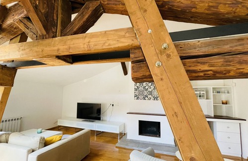 Quartier Administrations Apartment | Appartement Centre-ville Avec Garage et Terrasse