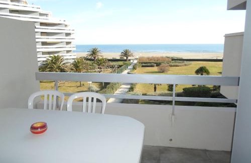 La Cote Radieuse Apartment | Appartement climatise Vue Mer 208