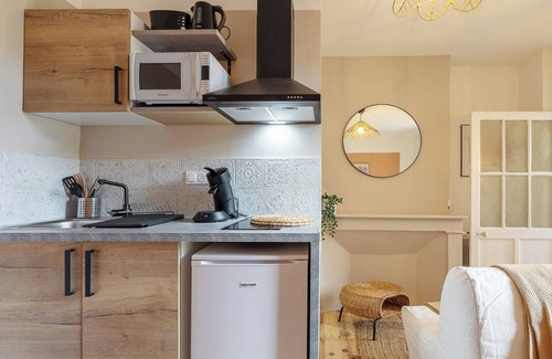 Saint - Aubin - Dupuy Apartment | Appartement Colombette - Welkeys