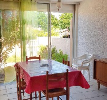 Port Leucate Apartment | Appartement cosy à Port Leucate 44 m² avec terrasse et jardin