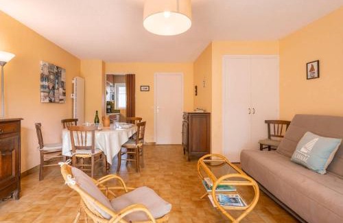 Carnac Apartment | Appartement cosy 2 pièces, 5 pers, à 250m plage, terrasse et jardin, garage inclus, Carnac - FR-1-477-94