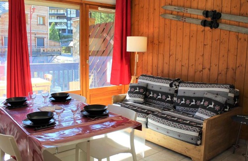 Les Claux Apartment | Appartement cosy 3 pièces, 4 couchages, proche des pistes et commerces à Vars Les Claux - FR-1-330B-212