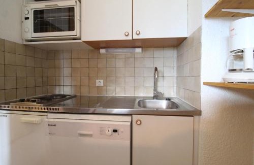 Termignon Apartment | Appartement cosy 4 pers, pied des pistes, balcon, parking, WiFi - FR-1-508-192