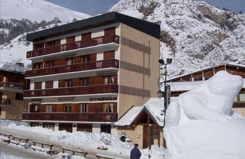 Valloire Apartment | Appartement cosy 4 pers avec mezzanine, balcon exposé sud, WiFi, centre Valloire, près des remontées - FR-1-263-27
