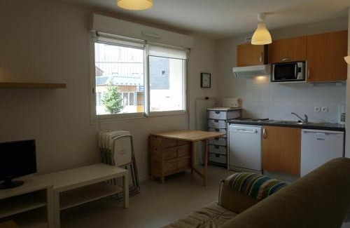 Arette Apartment | Appartement cosy 4 pers. sur les pistes, parking gratuit, casier à skis, lave-vaisselle, lave-linge - FR-1-602-47