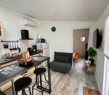 Venelles Apartment | Appartement cosy avec chambre