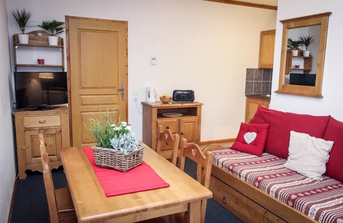 Vaujany Condo | Appartement cosy central | Super séjour de ski!