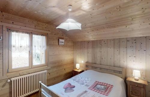 Le Grand-Bornand Apartment | Appartement cosy avec balcon, proche des pistes et village - 6 pers, parking inclus - FR-1-467-48
