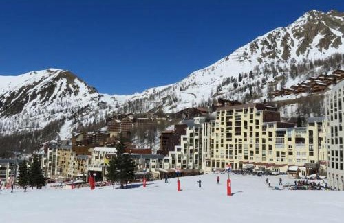 Isola Apartment | Appartement cosy proche pistes avec parking - FR-1-292-195