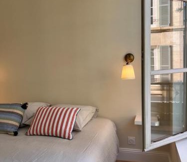 Avallon Apartment | Appartement d architecte en centre ville