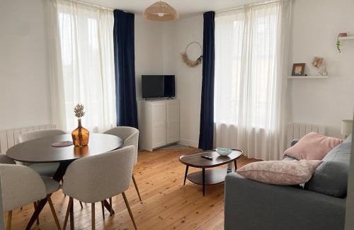 Saint-Pair-sur-Mer Apartment | Appartement dans le centre de saint pair à 5 min de la plage