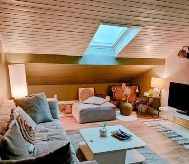 Cognin Apartment | Appartement dans maison