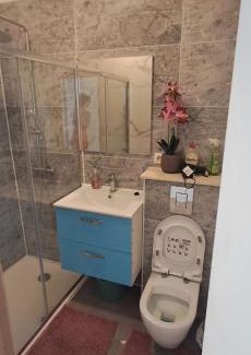 Saint-Laurent Apartment | Appartement dans rue calme