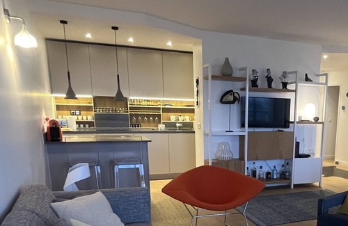 Quinze-Vingts Apartment | Appartement Design au Centre de Paris Avec une vue Époustouflante !