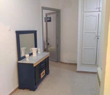 Algiers Apartment | Appartement, El Biar Niveau de Villa F3 meublé et équipé