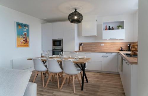 Malo-les-Bains Apartment | Appartement face mer à Malo avec parking privé