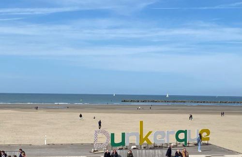 Malo-les-Bains Apartment | Appartement face mer à Malo avec parking privé