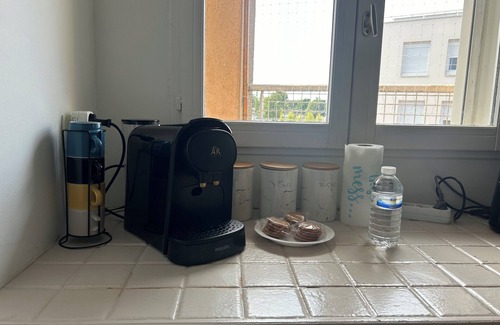 Courcouronnes Apartment | Appartement - 20min D'orly - 2 Chambres et 4 Lits Double