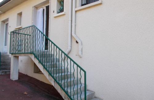 Barbotan-les-Thermes Apartment | Appartement T1 bis 2 personnes à Barbotan - Résidence paisible - FR-1-841-17