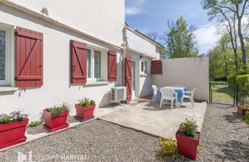 Barbotan-les-Thermes Apartment | Appartement T3 climatisé avec parking et WiFi, proche des Thermes - FR-1-841-58
