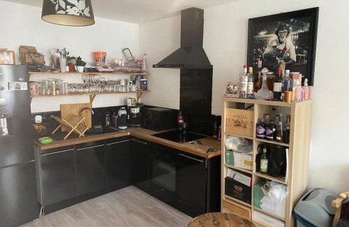La Celle-sous-Gouzon Apartment | Appartement terrasse à 5 mn des grands buffets