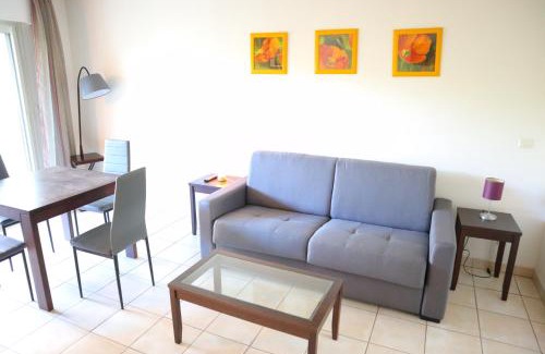 Mandelieu-La-Napoule Apartment | Appartement 202 - LES SUITES DE ROBINSON - Résidence avec piscine en bord de Siagne, à Mandelieu-La-Napoule