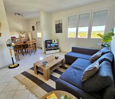 Corbas Apartment | Appartement Grange Blanche