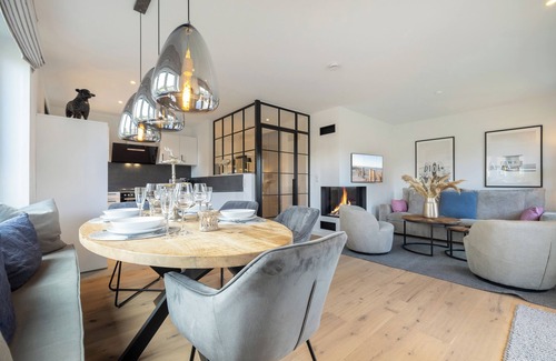 Tinnum Apartment | Appartement im Erd- und Untergeschoss mit ca. 100 m² Nutzfläche für 4 Personen