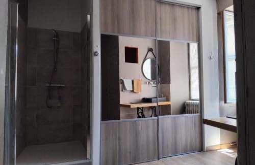 Le Puy-en-Velay Apartment | appartement indépendant dans résidence privée, avec accès à la terrasse