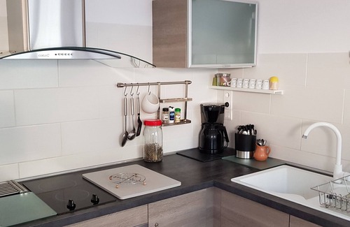 Vence Apartment | Appartement Indépendant Avec sa Terrasse, Entre mer et Montagne