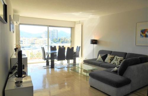 Mandelieu-La-Napoule Apartment | Appartement Le Jean Bart - Vacances Côte d'Azur