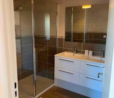 Razimbaud Apartment | Appartement Le 17