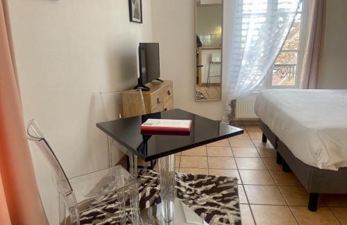 Auxerre Apartment | Appartement le Paul Bert Auxerre Les Quais 2 personnes
