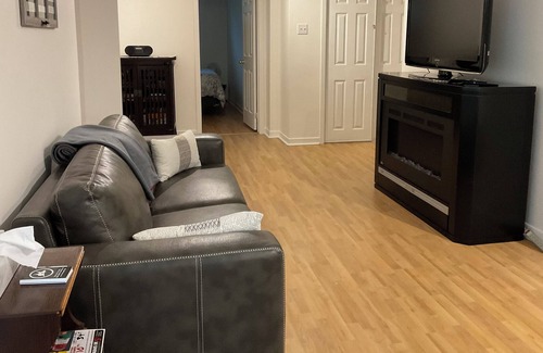 Mont Rolland Apartment | Appartement lumineux au cœur des Laurentides idéal pour amateurs de plein air