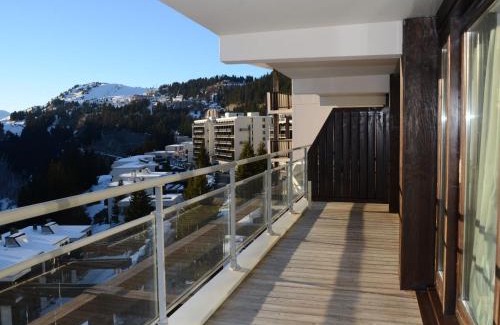 Flaine Apartment | Appartement Lumineux au Pied des Pistes avec Piscine, Parking, Spa et Grande Terrasse - FR-1-425-18