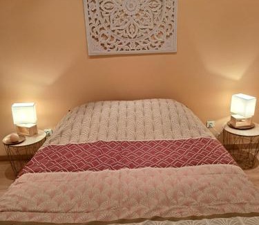 Carpentras Apartment | Appartement lumineux , Carpentras centre