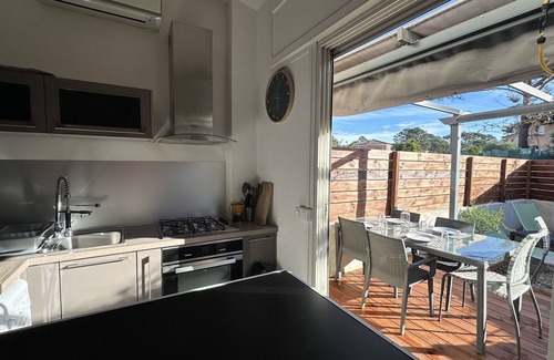 Pineto Apartment | Appartement Maenat climatisée à 200 m de la plage