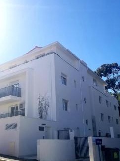 Cavaliere Apartment | Appartement neuf, en centre ville, terrasse et plages 5mn à pieds!