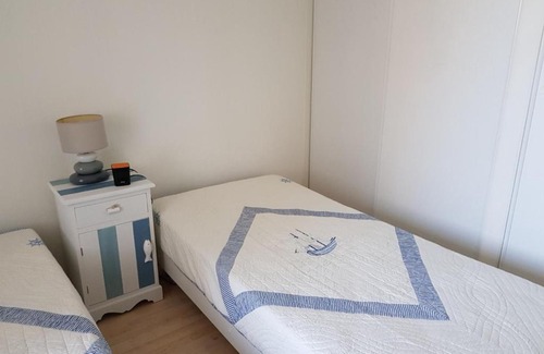 Notre-Dame-de-Monts Apartment | Appartement Notre-Dame-de-Monts, 2 pièces, 4 personnes - FR-1-540-27