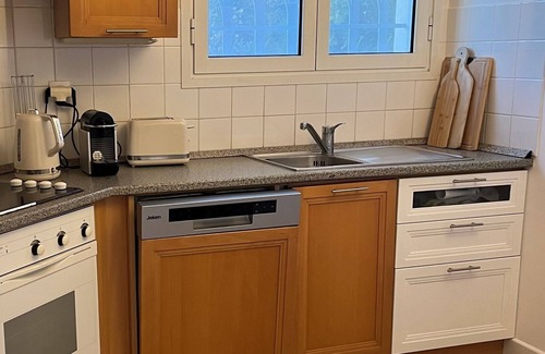 Port Cogolin Apartment | Appartement Port Cogolin Avec Terrasse 90 M2