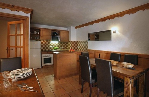 Val-Thorens Condo | Appartement proche des pistes avec Balcon/Terrasse