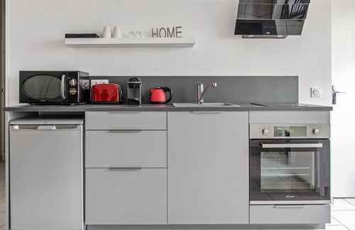 Leon Blum - Bon Coin Apartment | Appartement Réguillon - Welkeys