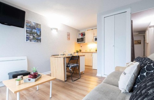 Saint-Lary-Soulan Apartment | Appartement rénové 4 pers. calme proche centre Saint-Lary village - FR-1-296-357