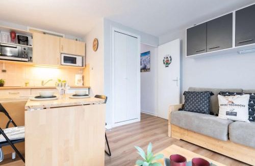 Saint-Lary-Soulan Apartment | Appartement rénové 4 pers. calme proche centre Saint-Lary village - FR-1-296-357