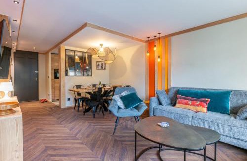 Val-d'Isere Apartment | Appartement rénové avec wifi et animaux acceptés au cœur de Val-d'Isère - FR-1-694-366