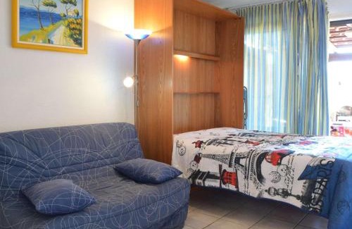 Saint-Pierre-la-Mer Apartment | Appartement RDC 2 pièces+cabine, piscine, terrasse, parking privé - Saint Pierre La Mer - FR-1-229D-71