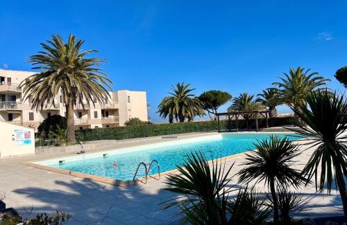 Saint-Cyprien Plage Apartment | Appartement RDC avec terrasse, plage à proximité - FR-1-753-34