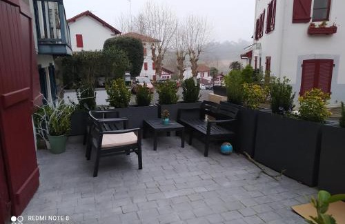 Cambo-les-Bains Apartment | appartement rez de chaussée 2 chambres avec terrasse