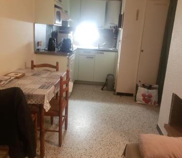 Argeles Plage Apartment | Appartement T2 100 m de la mer