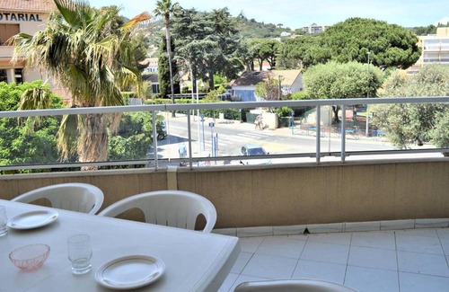 Cavaliere Apartment | Appartement T2 avec Terrasse et Garage en Plein Centre, 4 Couchages - Cavalaire-sur-Mer - FR-1-226B-105